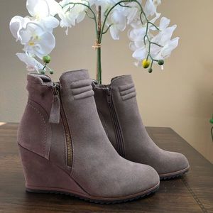 Crown Vintage Taupe Wedge Booties